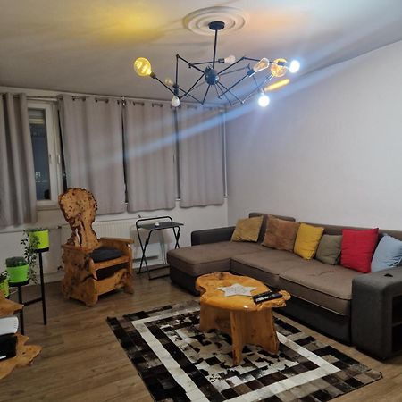 Aaa Apartment Pristina Exterior photo